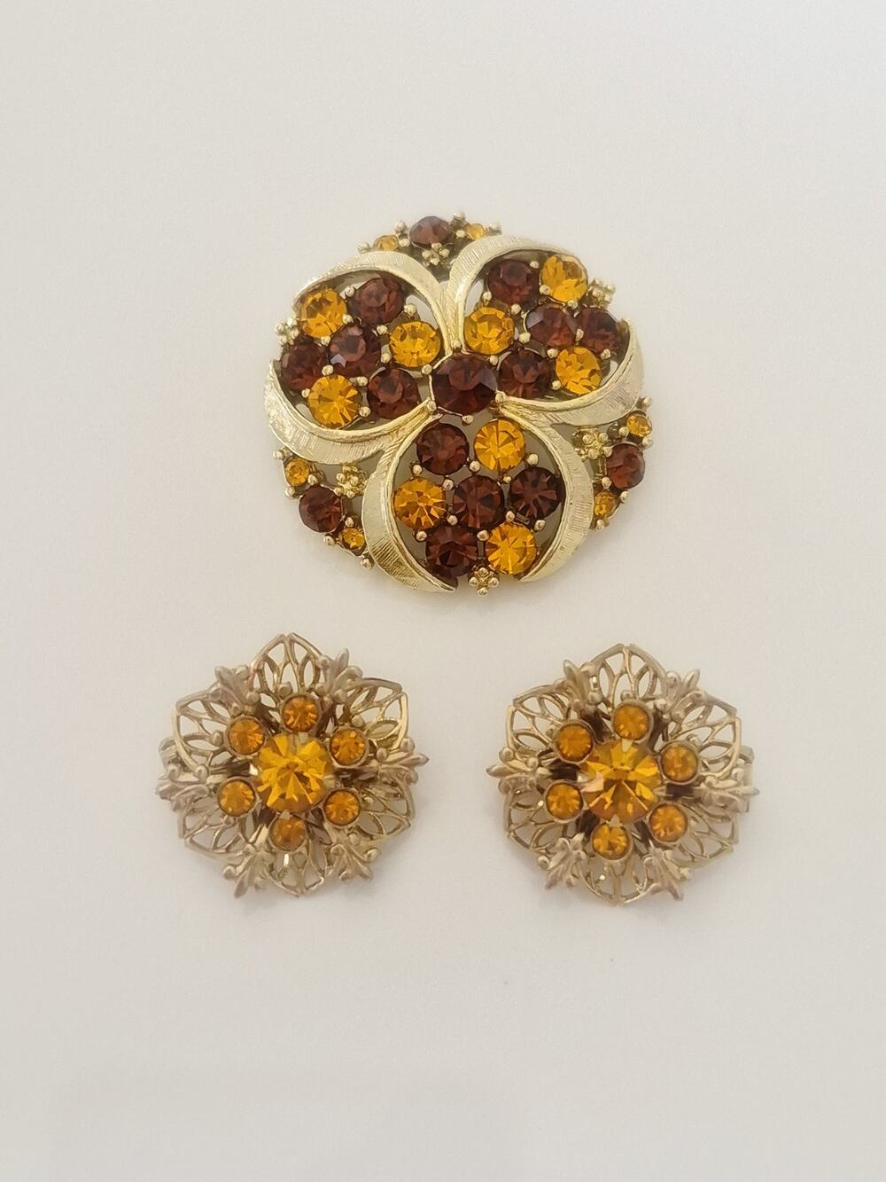 Vintage MCM Amber and Brown Rhinestone Brooch and Earring Set